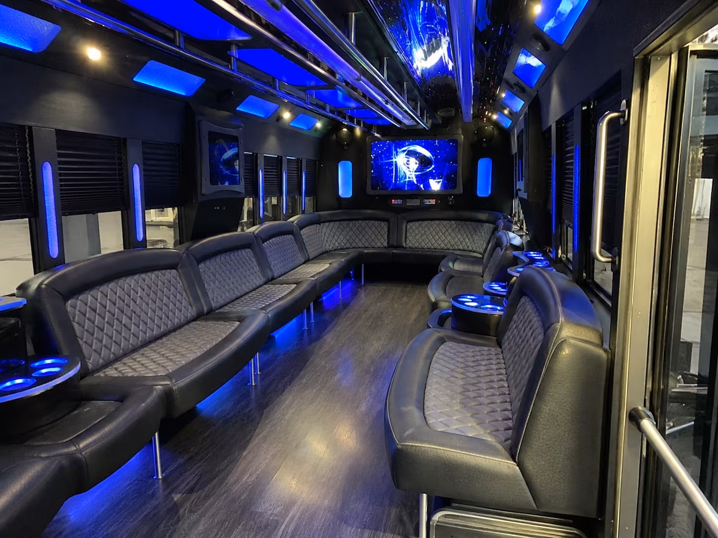 charlotte 28 passenger party bus interior