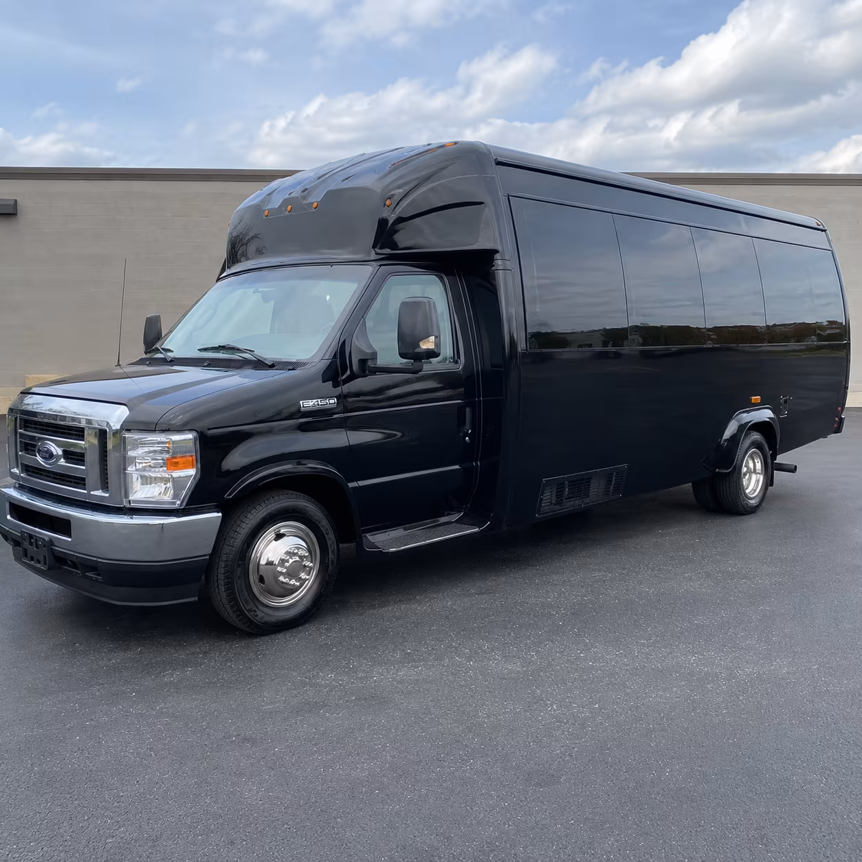 charlotte holiday party bus rental