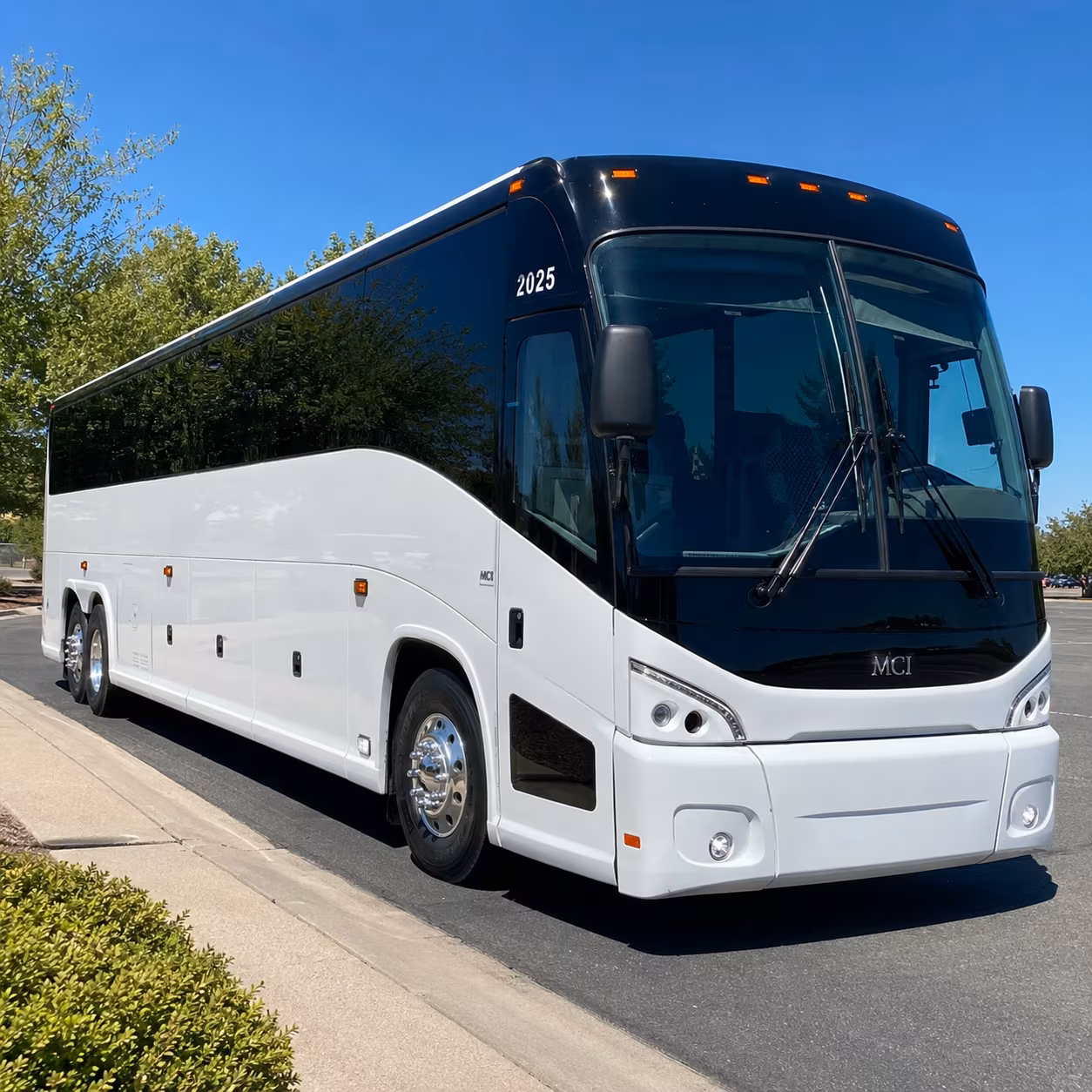 hotel shuttle buses from clt to uptown charlotte and the south end