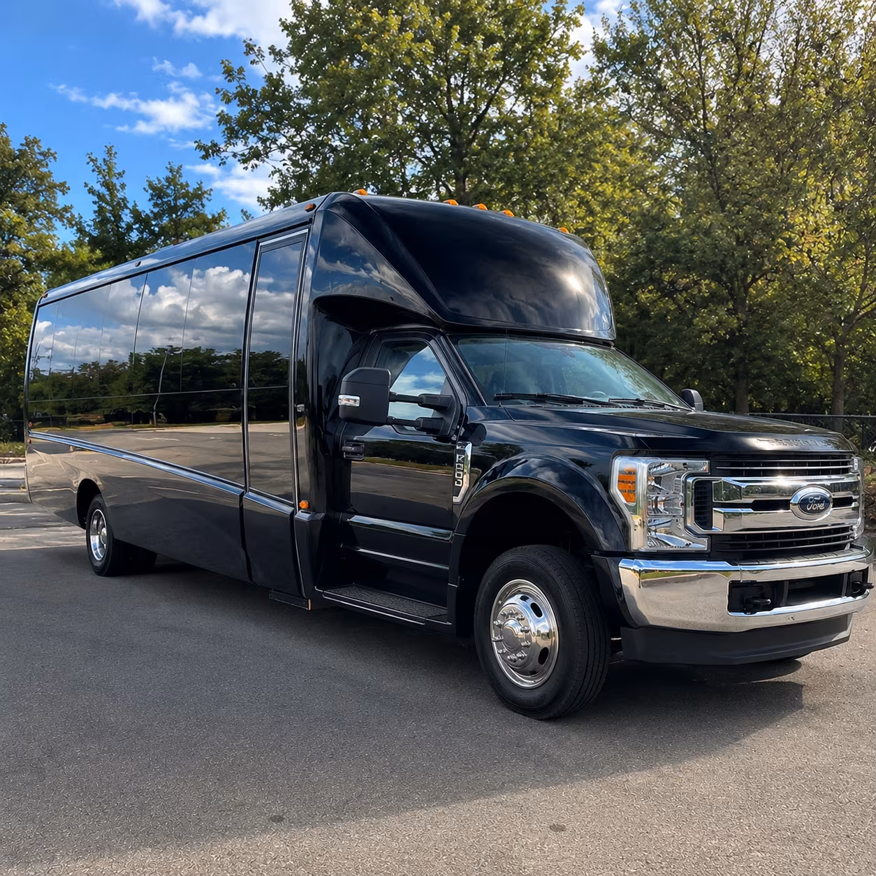 party buses to charlotte hornets and spectrum center events